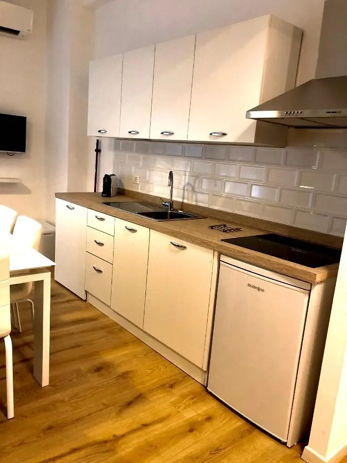 Aparthotel Residence D'azeglio Palermo Italia