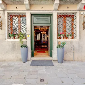 Al Duca Di 3*, Venezia Italia